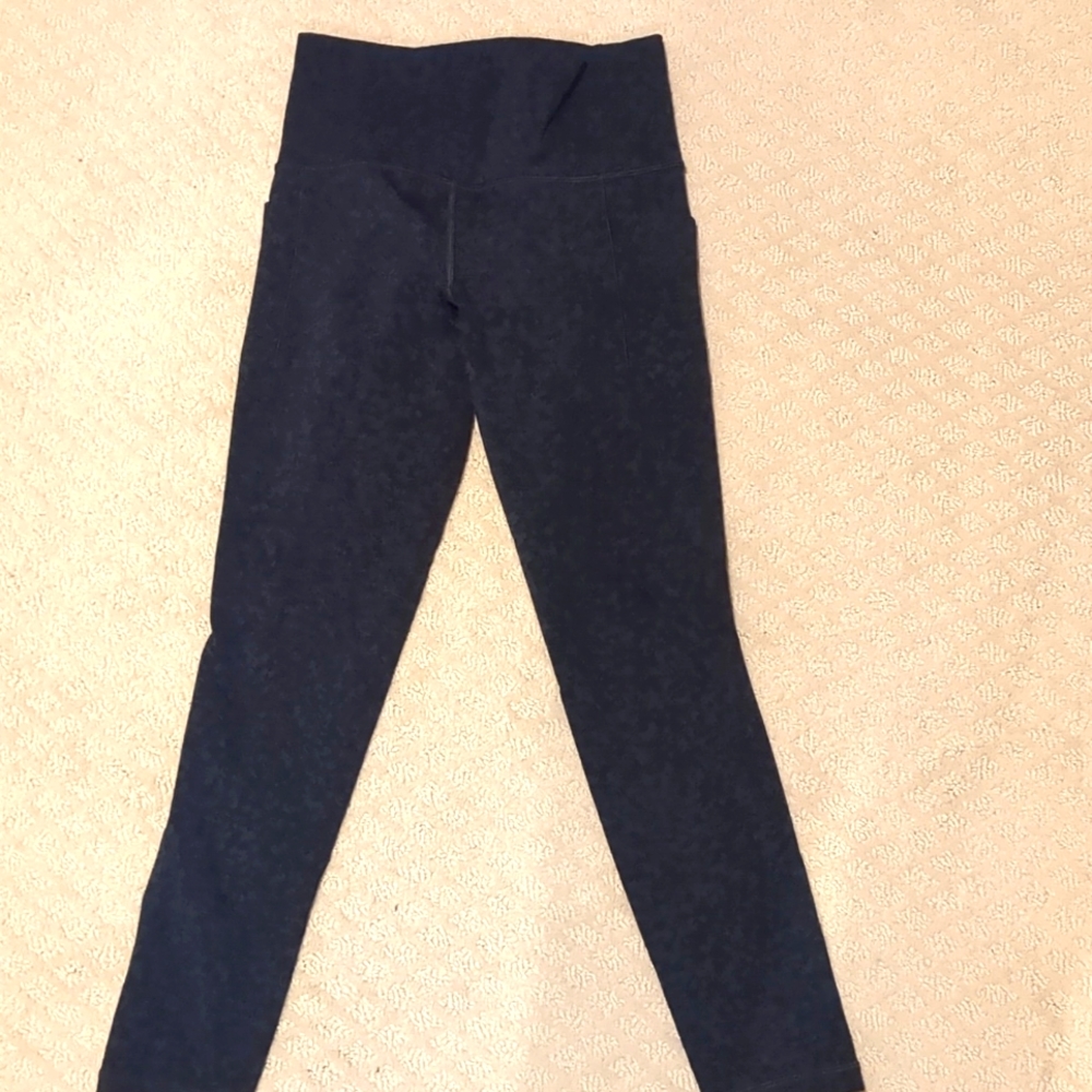 Athleta Salutation Stash Gravel Tights
